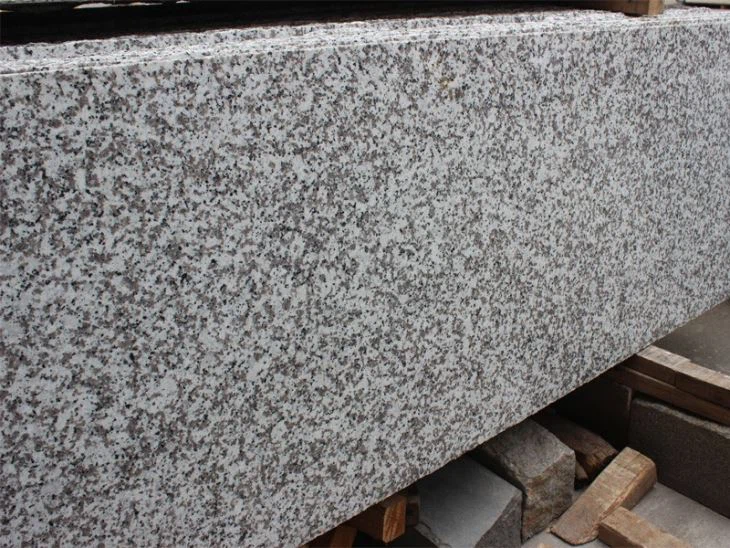 Chinese G439 White Granite Slab