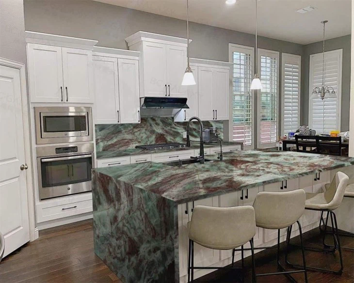 Alexandrita Fantasy Quartzite Countertop