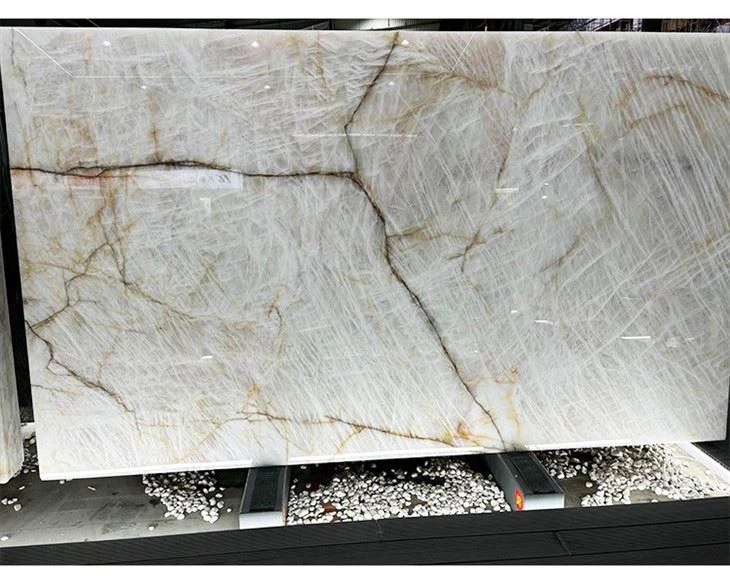 pink quartzite